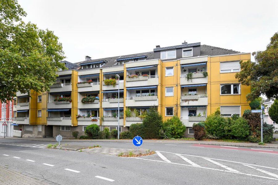 seniorengerechte 2-Zimmer-Wohnung in Mülheim-Stadtmitte mit WBS - Photo 2