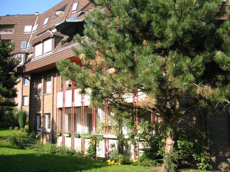 WBS erforderlich - 2-Zimmer-Wohnung in Mülheim-Saarn - Photo 2